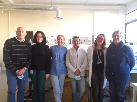 L’équipe « Angiogenèse et microenvironnement tumoral » dirigée par le Pr Ouafik Lhoucine. 